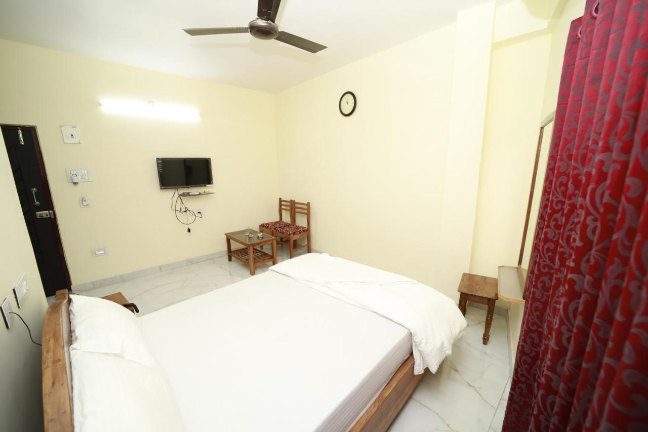 Rishika Guest House And Banquet 加尔各答 外观 照片