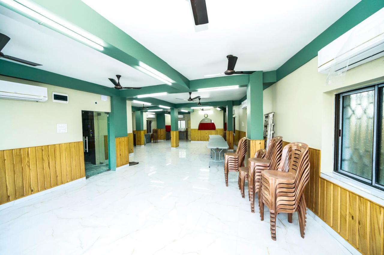 Rishika Guest House And Banquet 加尔各答 外观 照片