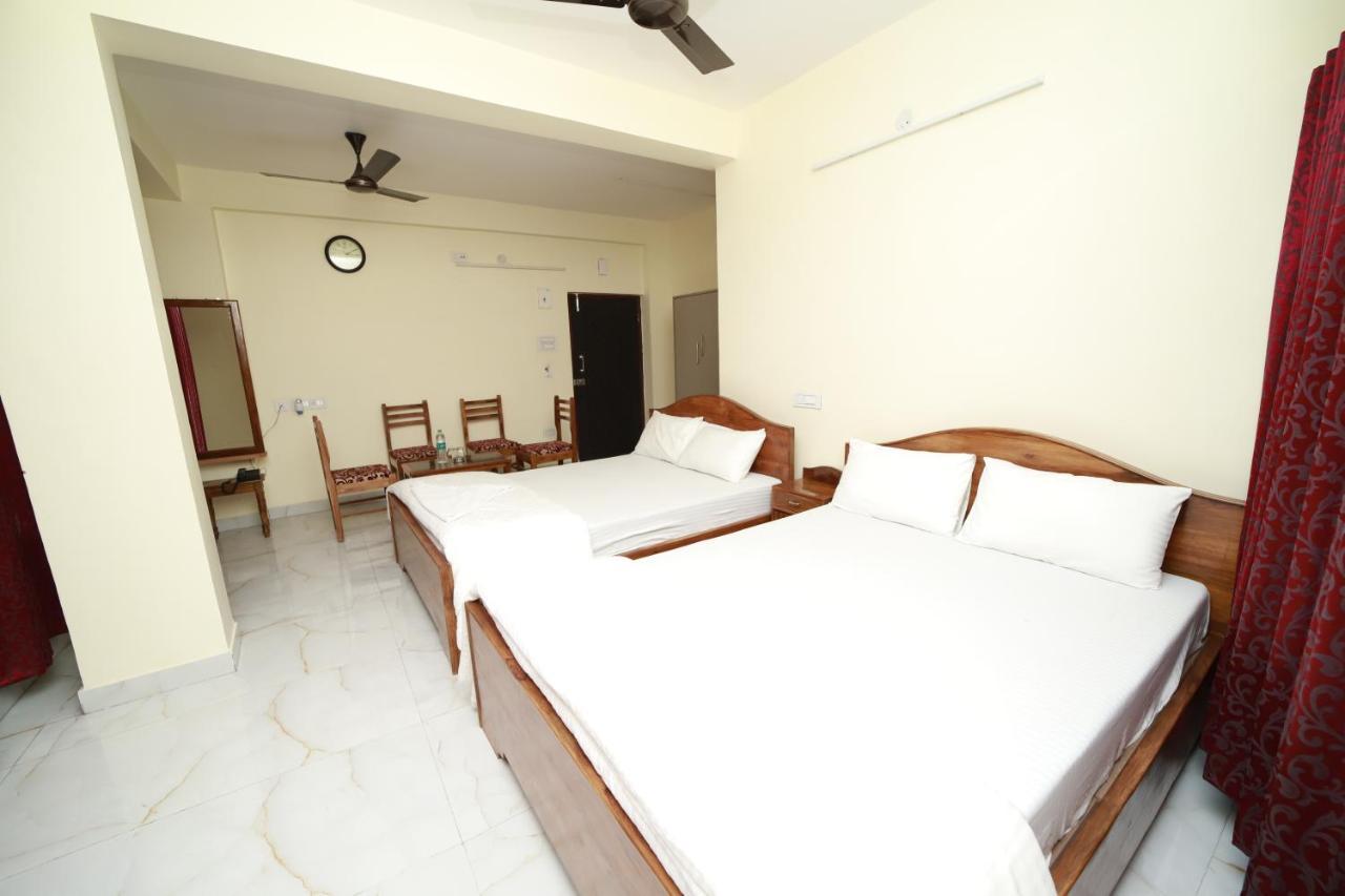 Rishika Guest House And Banquet 加尔各答 外观 照片