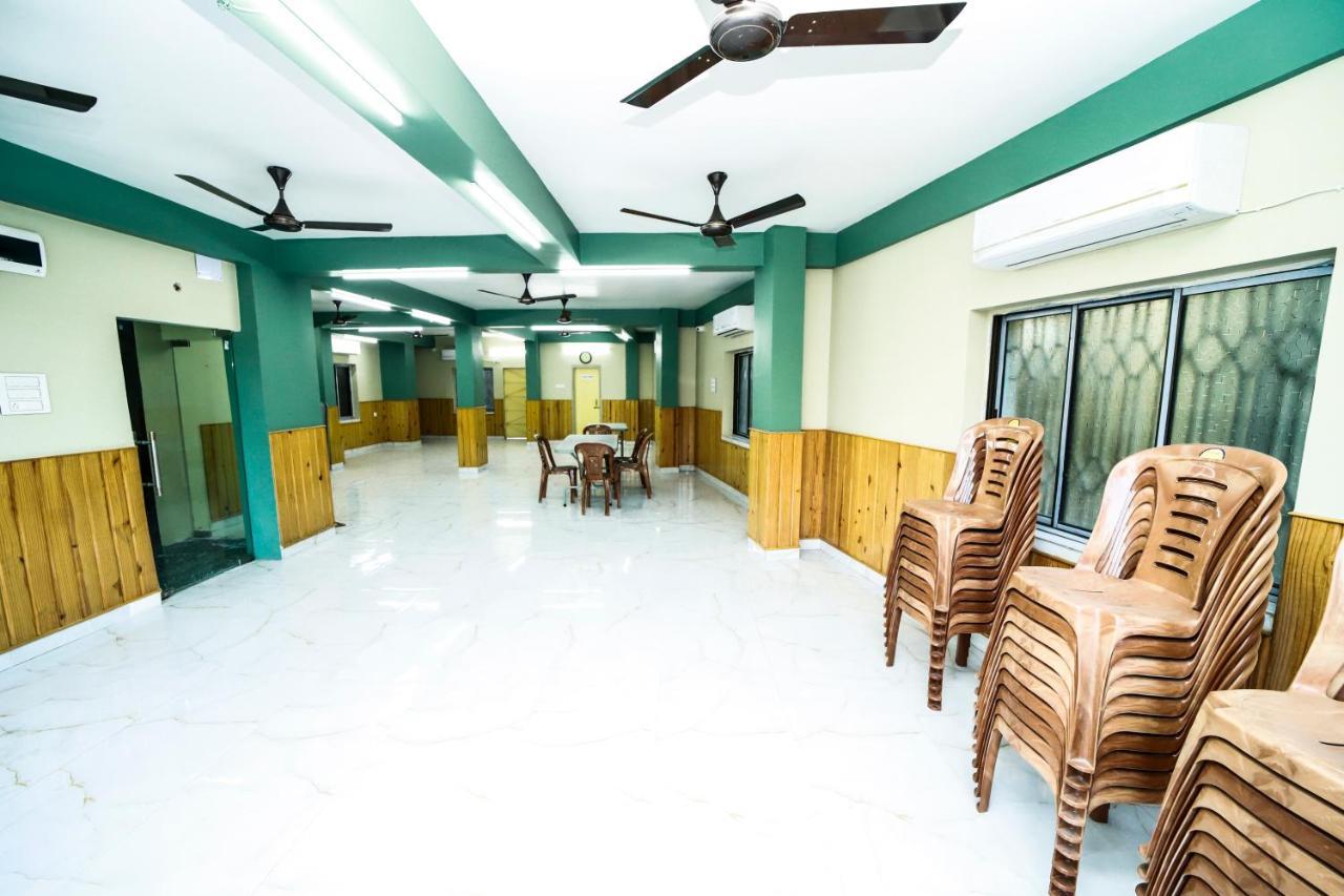 Rishika Guest House And Banquet 加尔各答 外观 照片