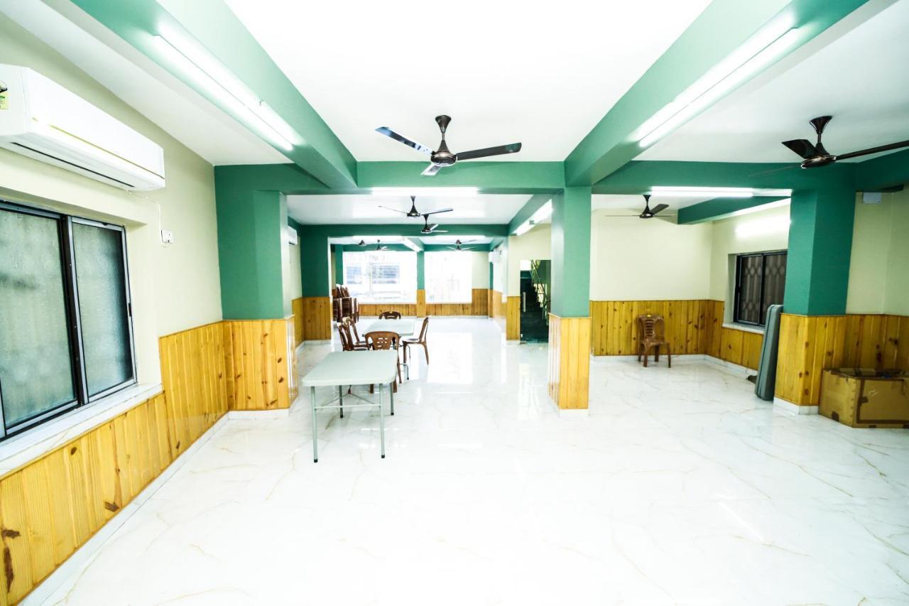Rishika Guest House And Banquet 加尔各答 外观 照片